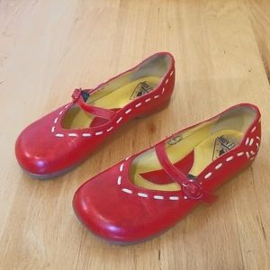 Red Mary Jane.. John Fluevog